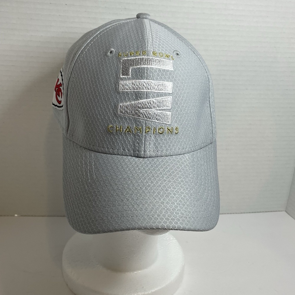 Kansas City Chiefs New Era Hat Cap Snapback Super Bowl LIV 54 Champions Trucker